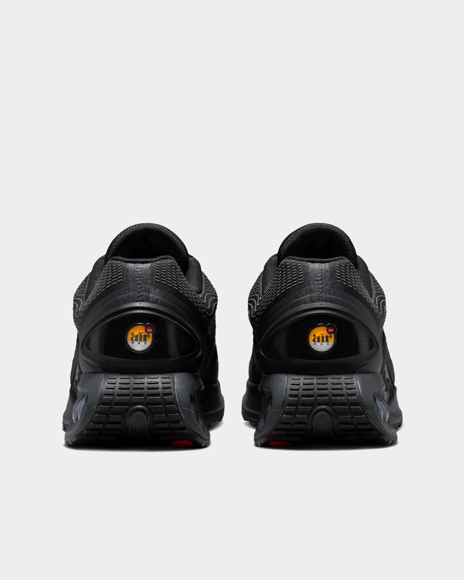 Air Max Dn Black / Dark Smoke Grey Low Top Sneakers