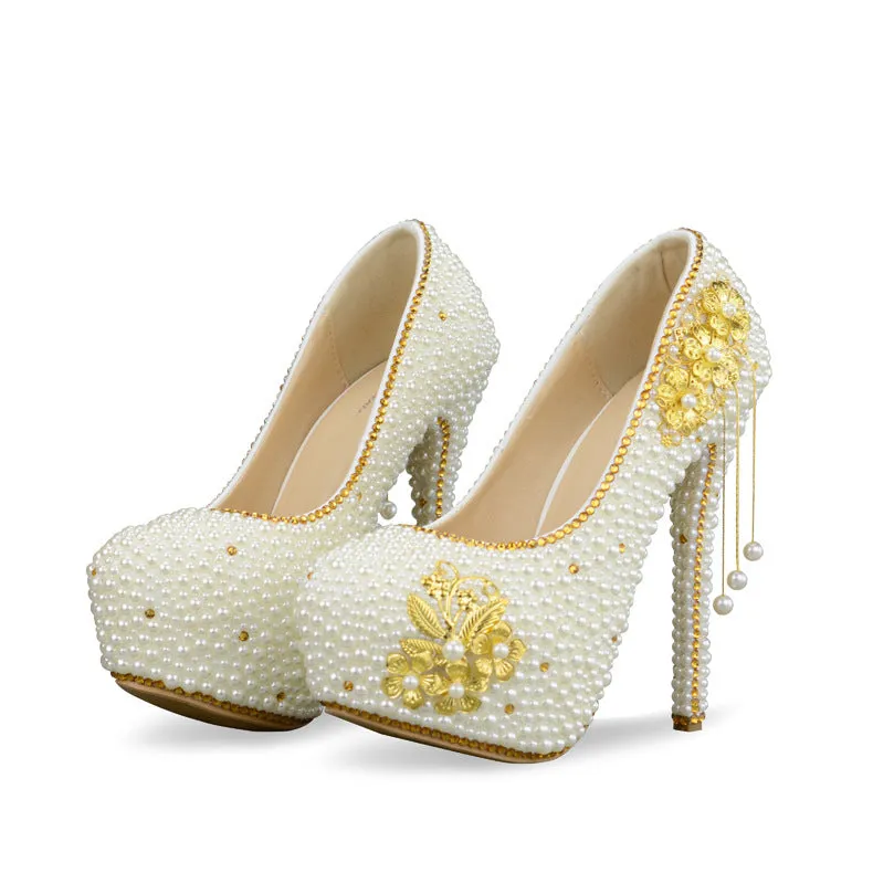 Gold Pendant And Pearl Handmade Diamond Wedding Shoes