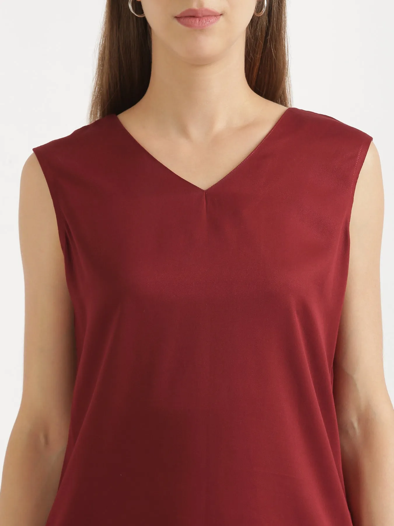 Maroon V-Neck Sleeveless Top
