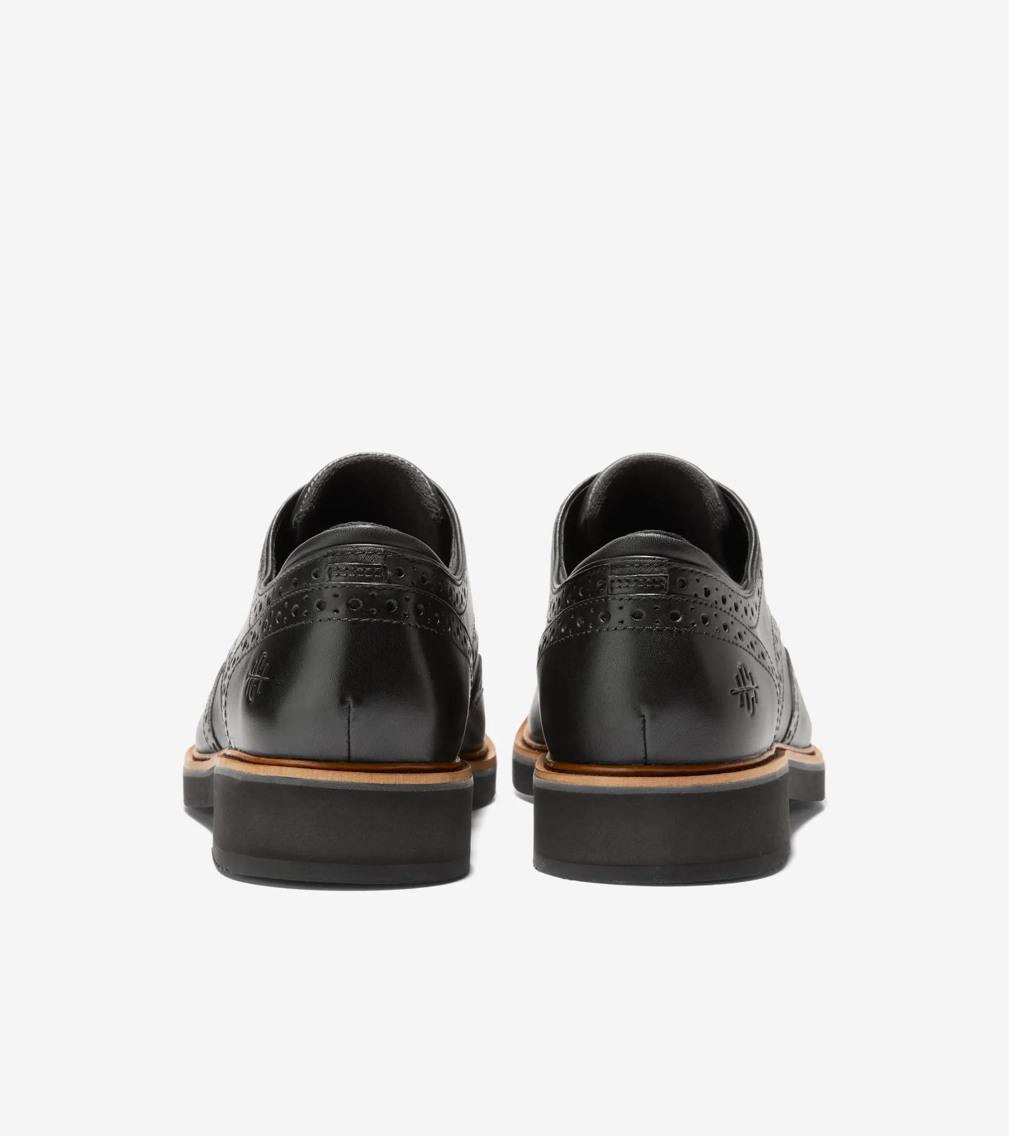 Men's American Classics Montrose Wingtip Oxfords