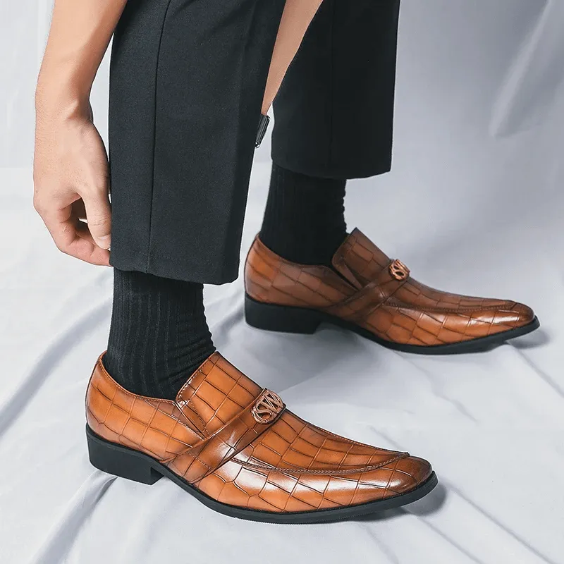 Men's Textured Leather Formal Shoes