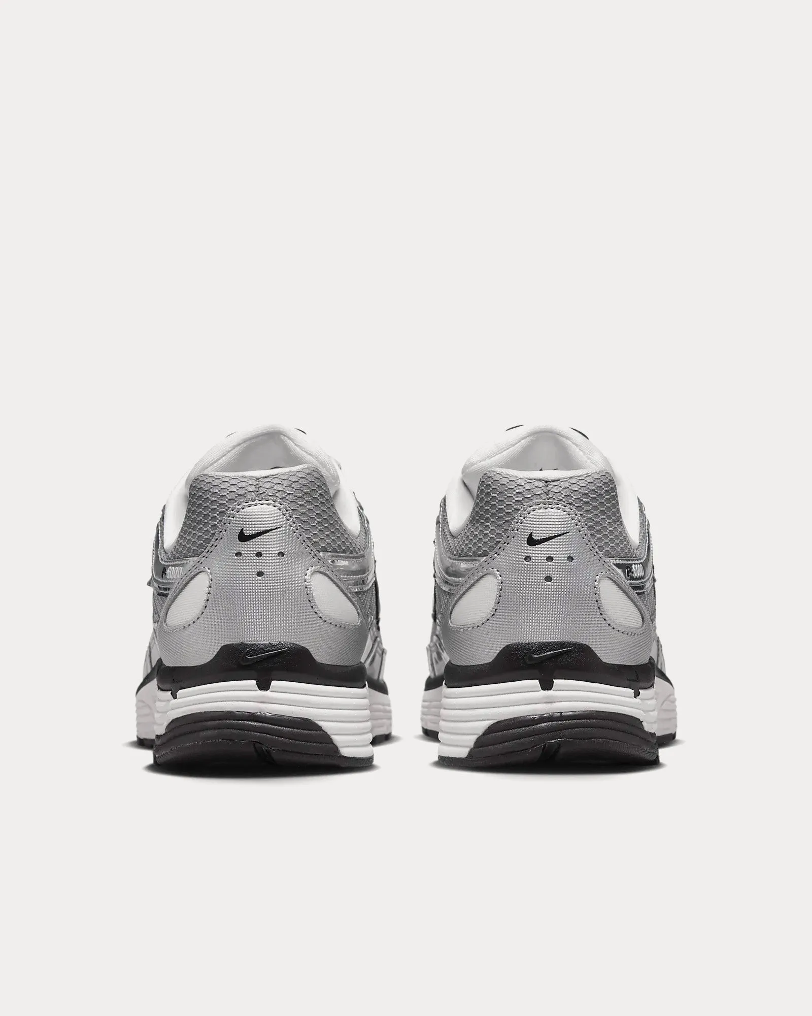 P-6000 Metallic Silver / Sail / Black / Metallic Silver Low Top Sneakers