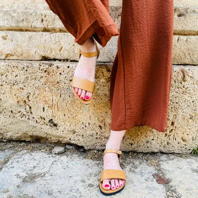 The Aventura Leather Walking Sandal