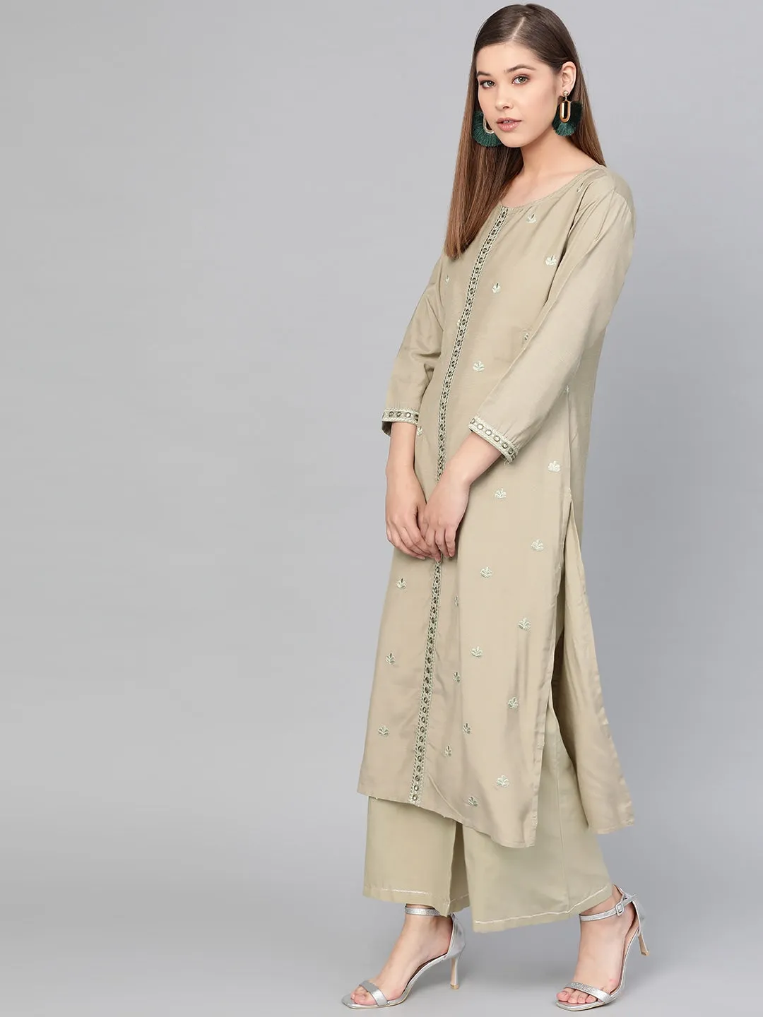 Women Olive Green Embroidered Kurta Set